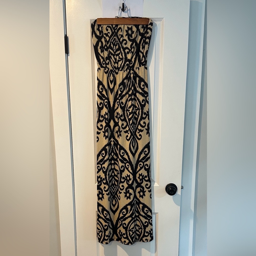A'GACI Black and Cream Patterned Dress